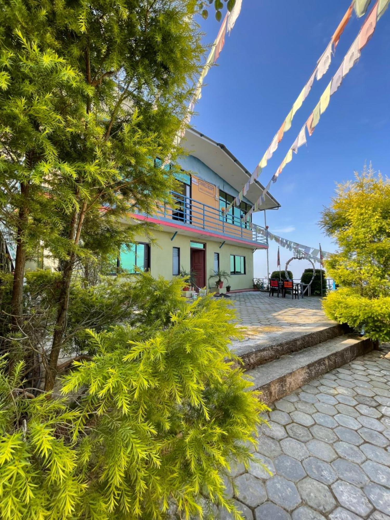 Chareli Resort Нагаркот Екстериор снимка